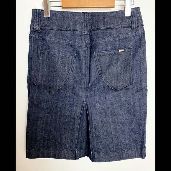 HUGO BOSS Women’s Dark Wash Denim Skirt - Picture 2 of 11